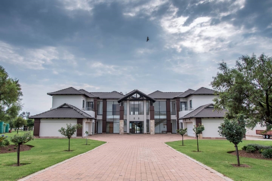 7 Bedroom Property for Sale in Metsimaholo Free State